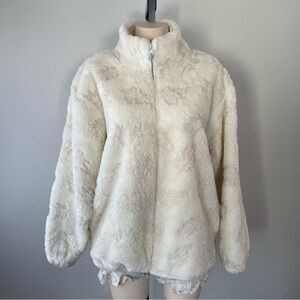 Vintage A&K Designs Faux Fur Plush Teddy Jacket 80s 90s Winter White Leaf Print